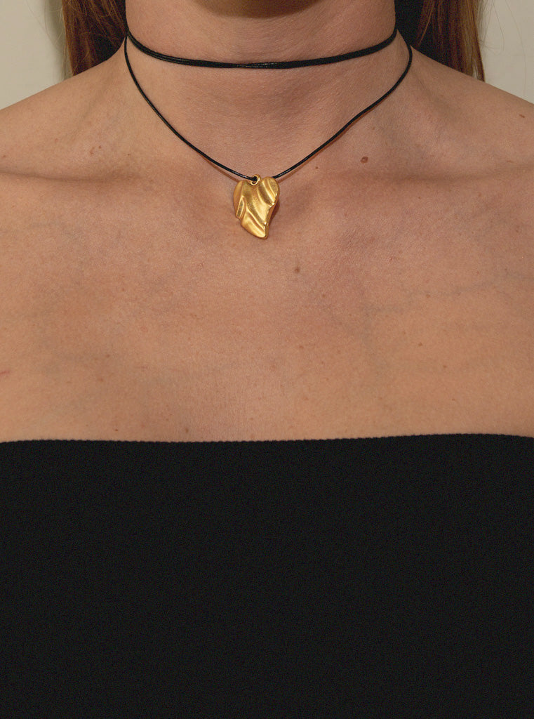 Posie Heart Necklace | Gold