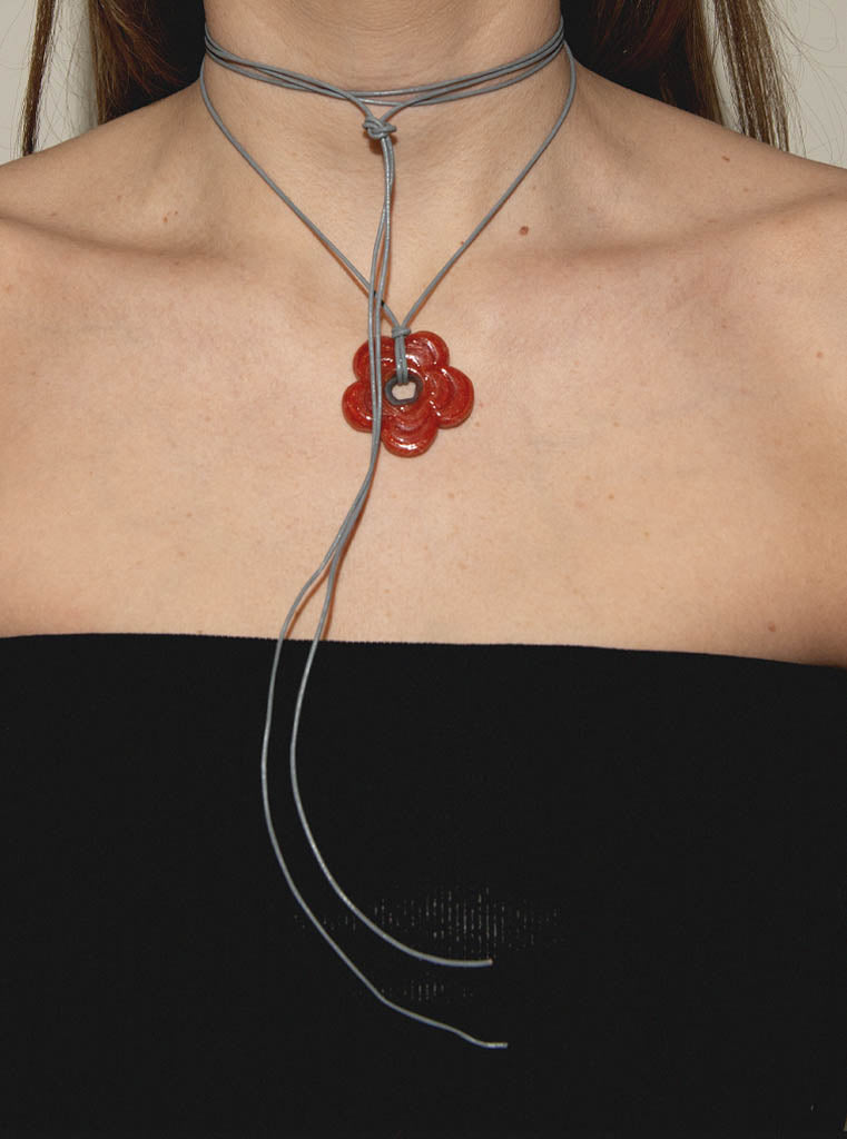 Posie Flower Necklace | Red